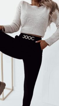 Sports-elegant trousers with decorative belt