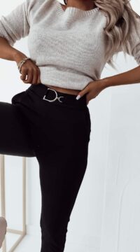 Sports-elegant trousers with decorative belt