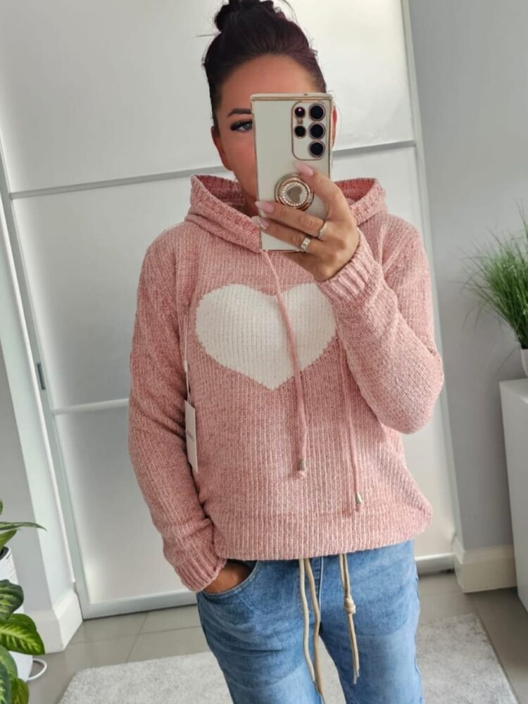 Heart hooded jumper