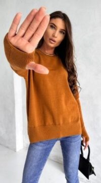 Warm jumper with thumbhole