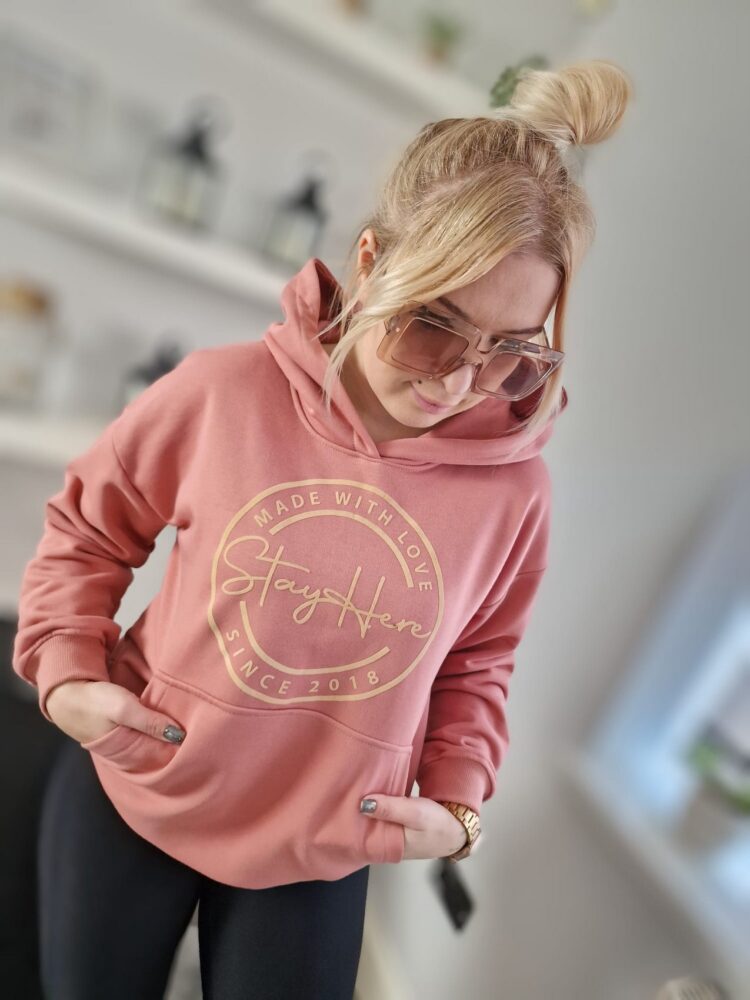 Hooded sweatshirt with print