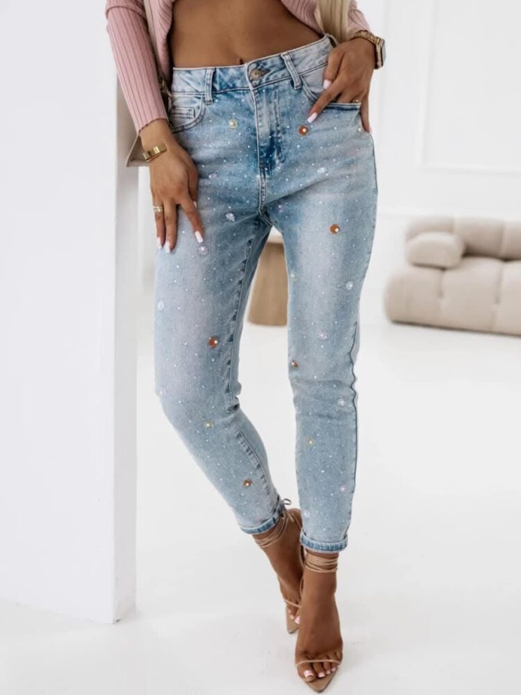 M Sara zdobione perełkami boyfriend jeans