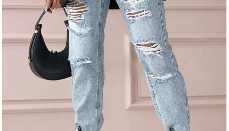M Sara Loose Fit jeans holes