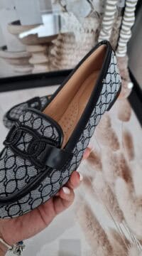 Soft black ballerinas