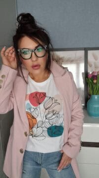 Cotton blouse flowers