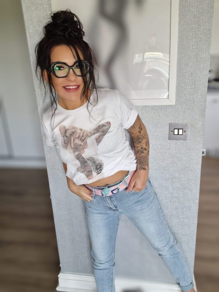 Jeansy Mom Fit super strecz M.Sara pasek - Image 3