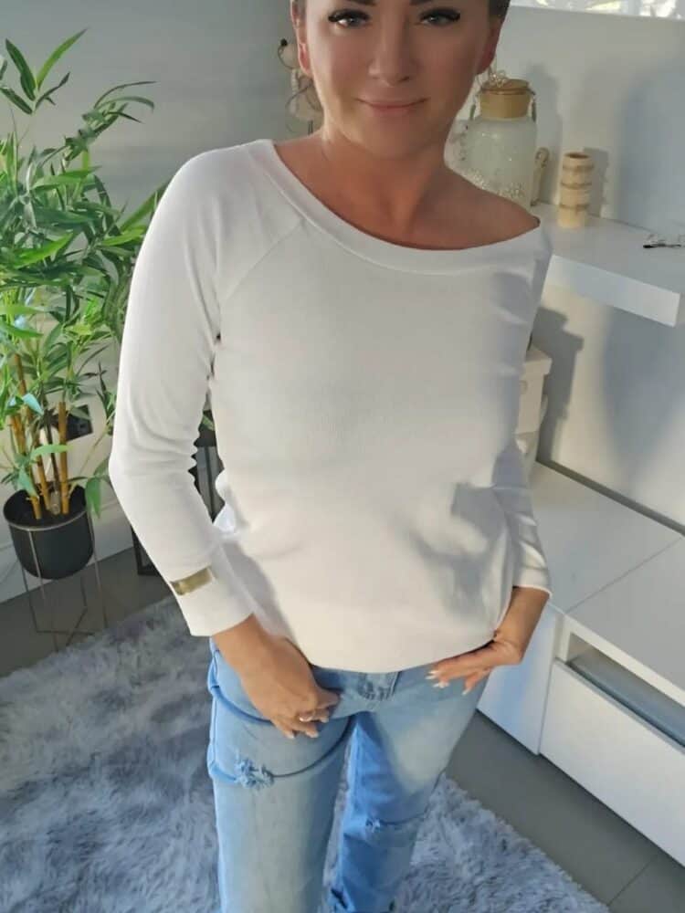 Bluzka szerszy dekolt rękaw 3/4 - Image 2