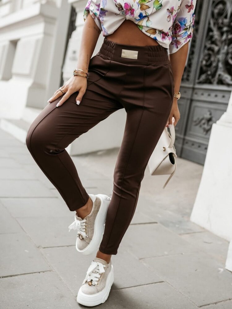 Sporty smart trousers chocolate