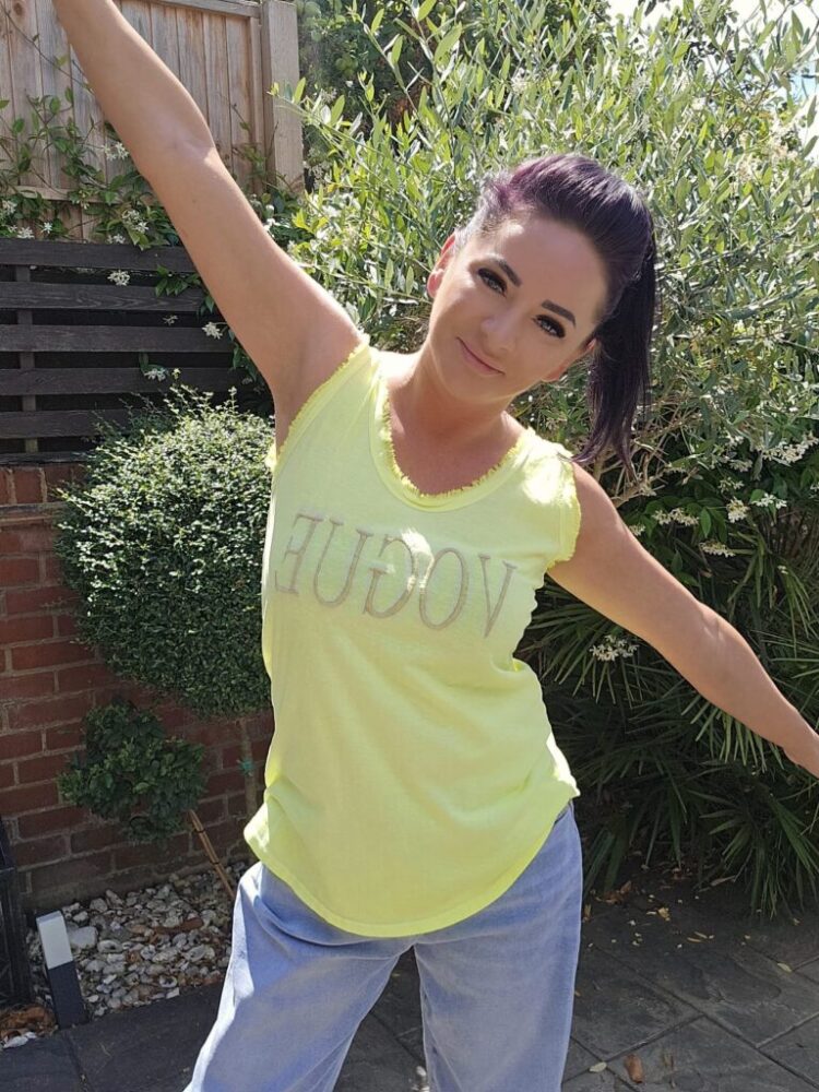 Vogue cotton top