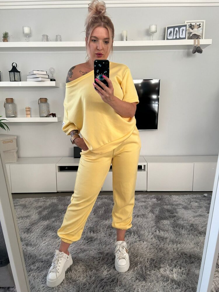 Tracksuit set with patch