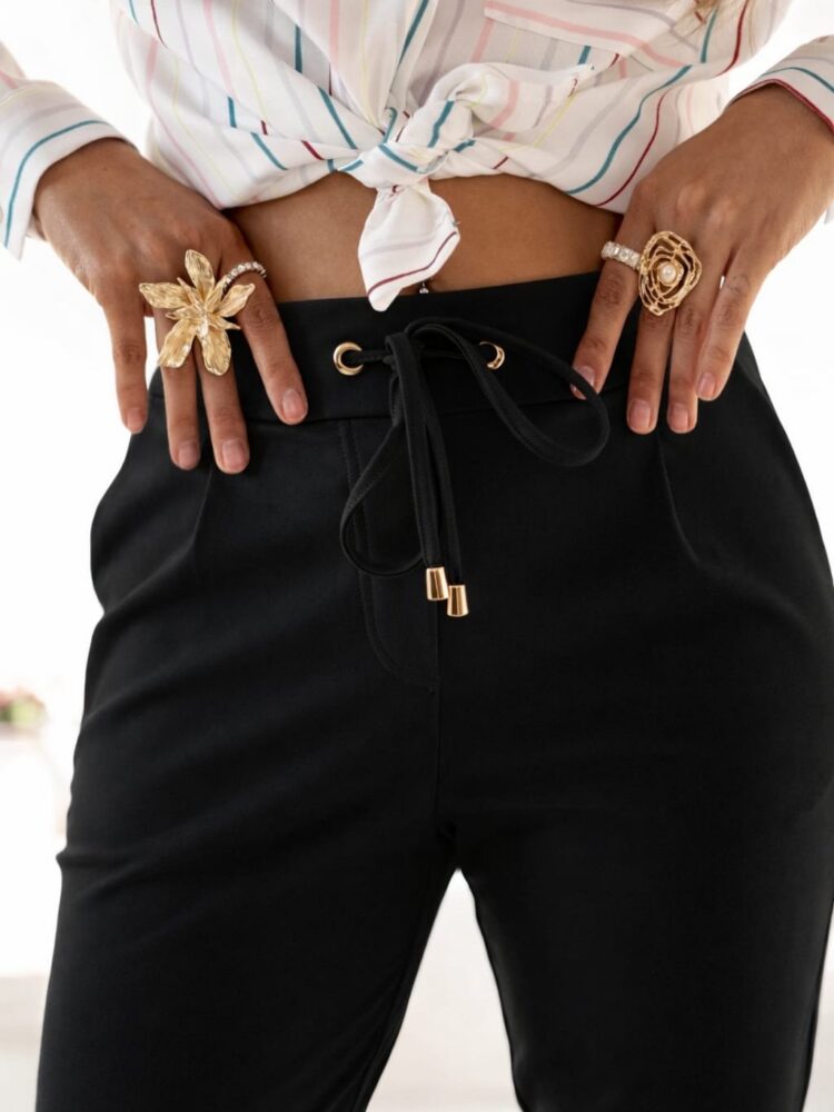 Cigarette trousers with elastic band