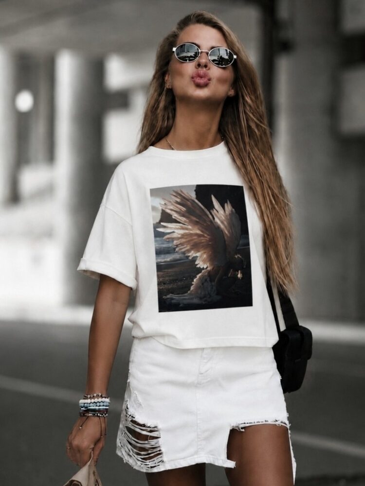 T shirt pudełkowy nadruk