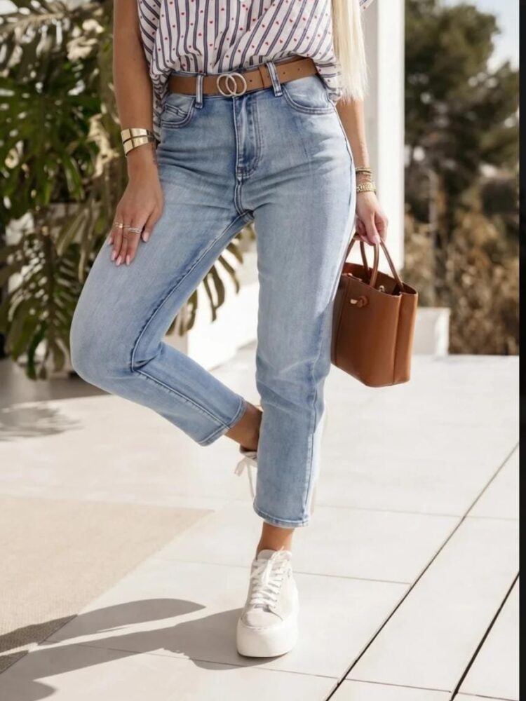 Boyfriend jeans kontrastowa kieszeń