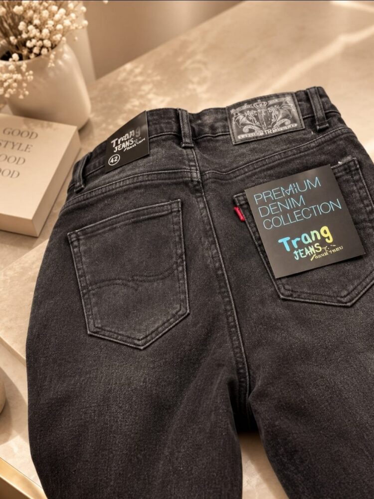 Black and graphite skinny jeans