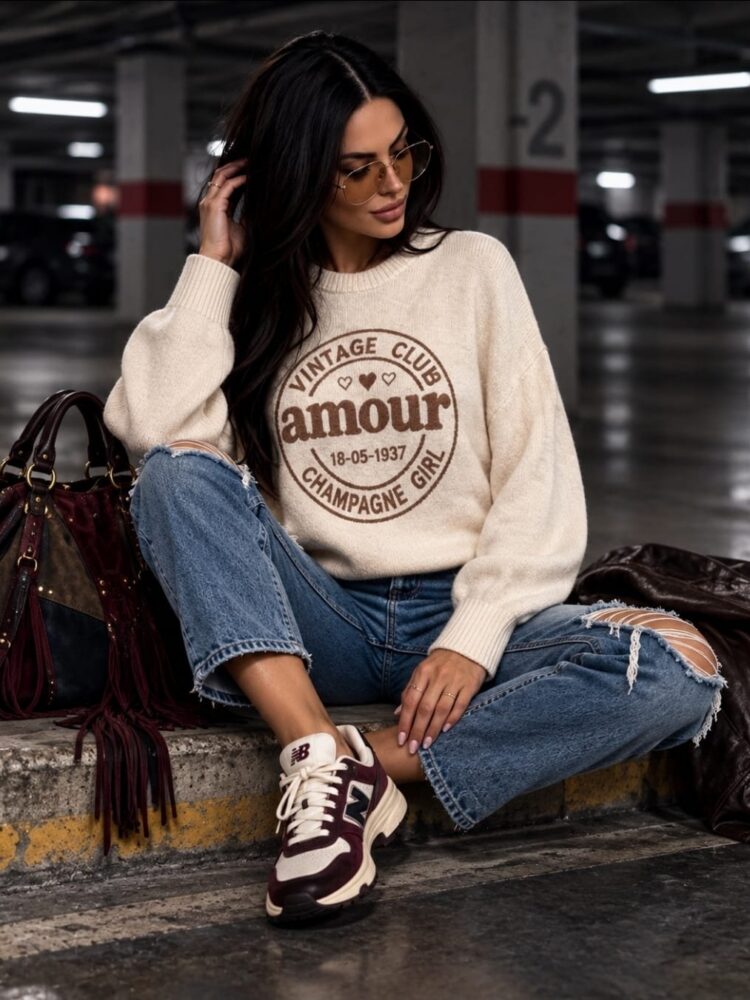 Sweter Vintage Club
